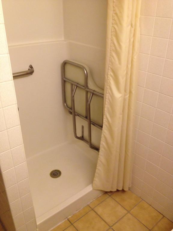 Parkway Inn Vestal Екстериор снимка
